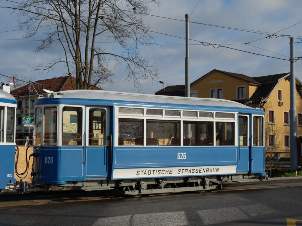 img.alt ?? 'Tram Museum Zürich