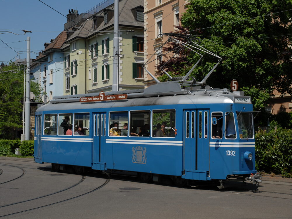 img.alt ?? 'Tram Museum Zürich